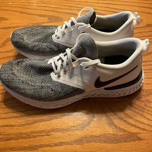 Nike Odyssey Flyknit shoes
